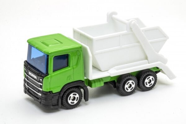 Scania P320 Skip Loader